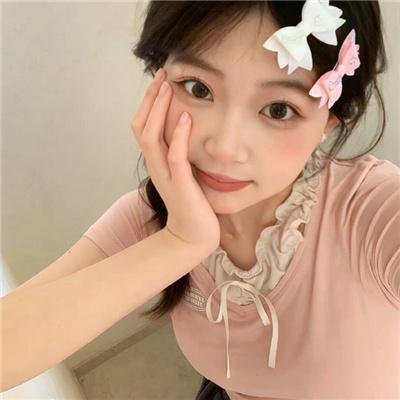 女交通员